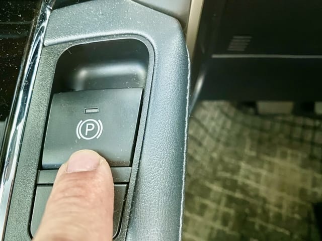 📌 なぜ電動パーキングブレーキにスキャンツールが必要なのか? 16 📌 なぜ電動パーキングブレーキにスキャンツールが必要なのか?